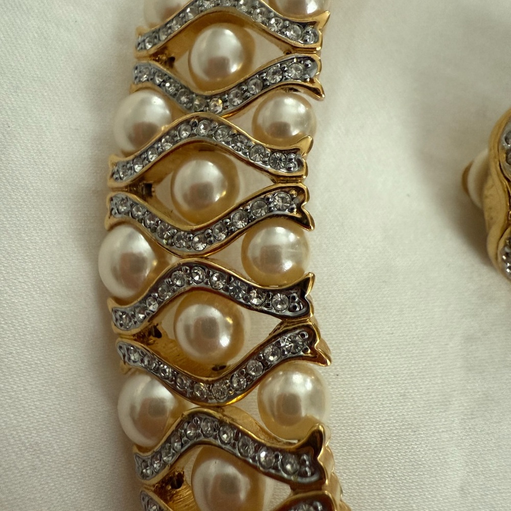 Stunning Vintage Nolan Miller Necklace and Earring Set - Picture 2 of 5